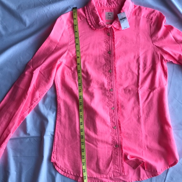 Brand new GAP shrunken boyfriend shirt - Picture 7 of 7